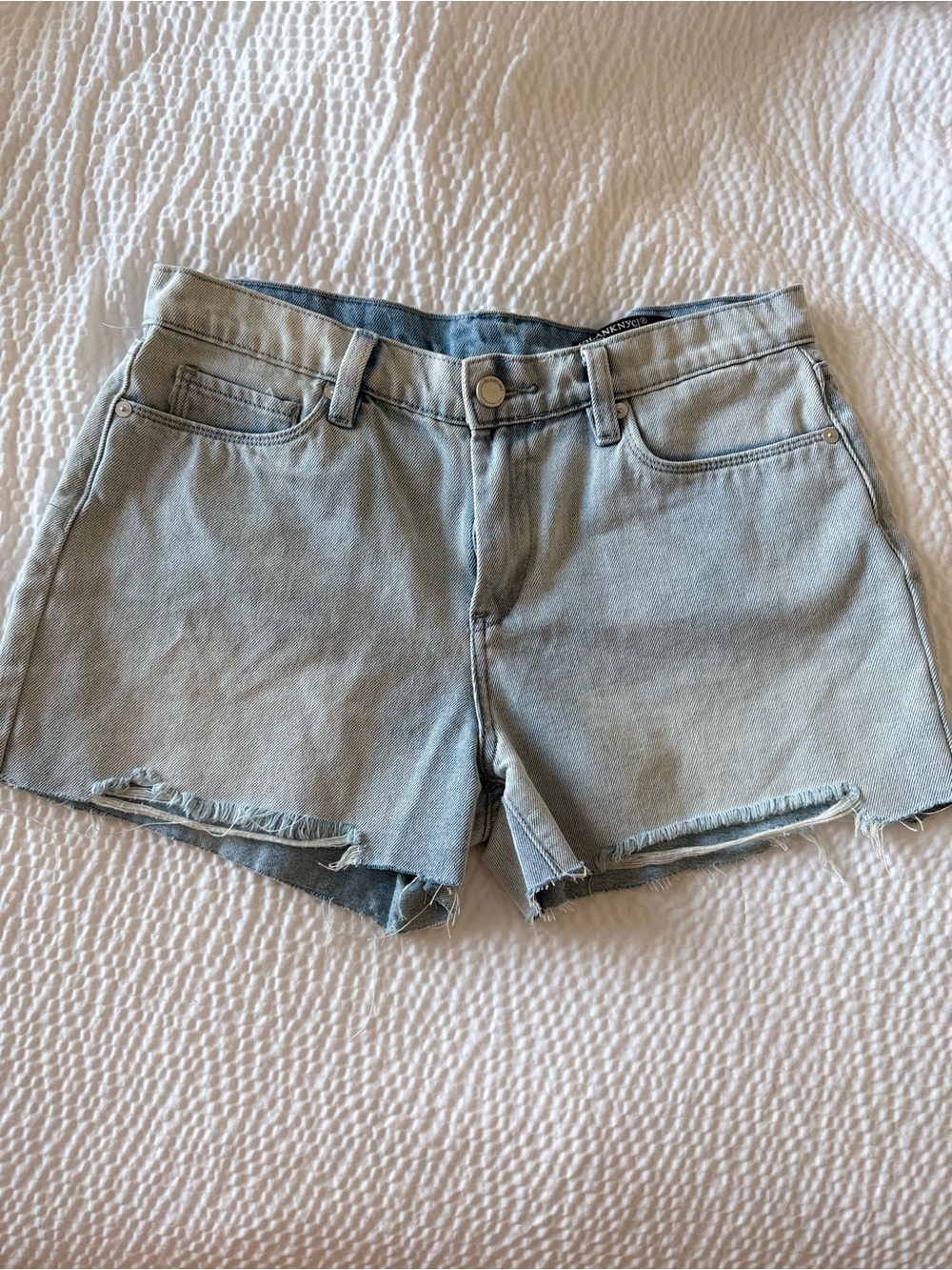 Blank NYC The Essex Light Wash Classic Cutoff Denim Shorts 29